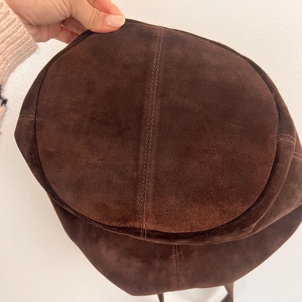Elegant Brown Suede Minimalist Tote Bag - Picture 6 of 9